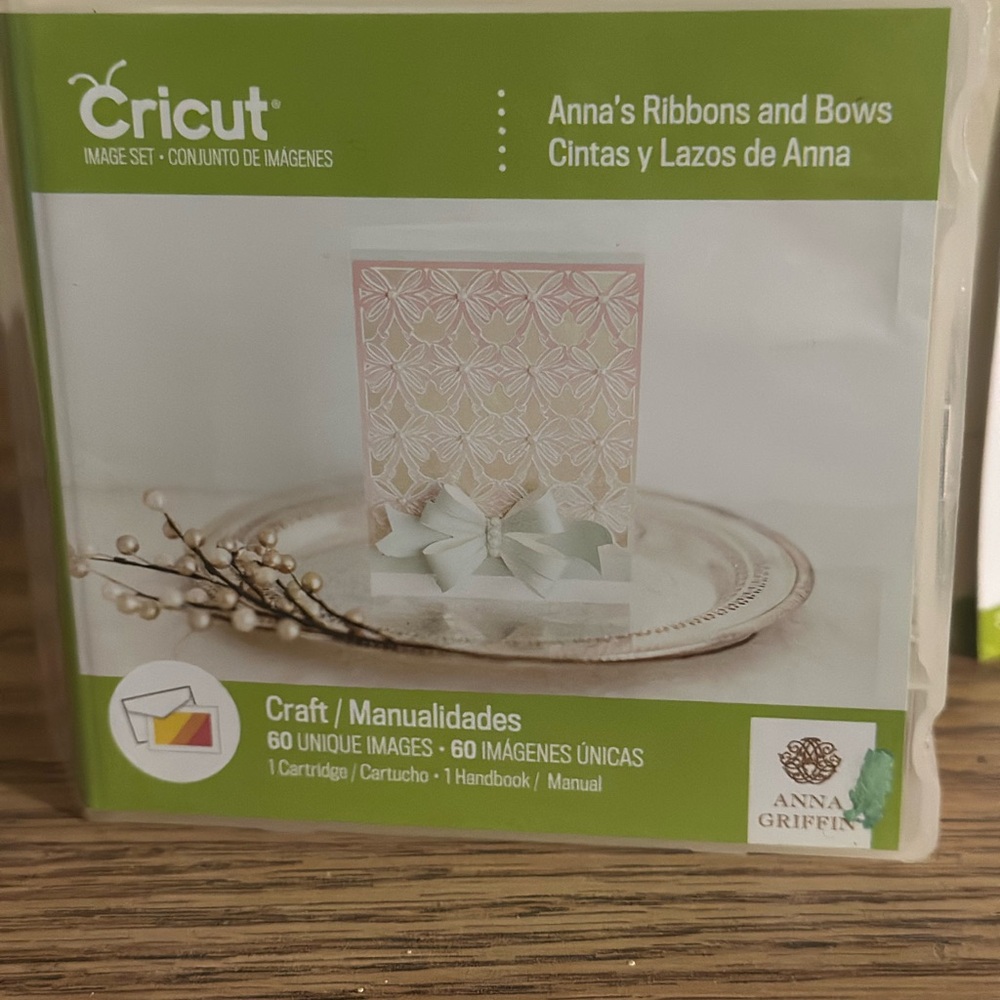 Cricut Ribbons and Bows Set with Pink and White Designs